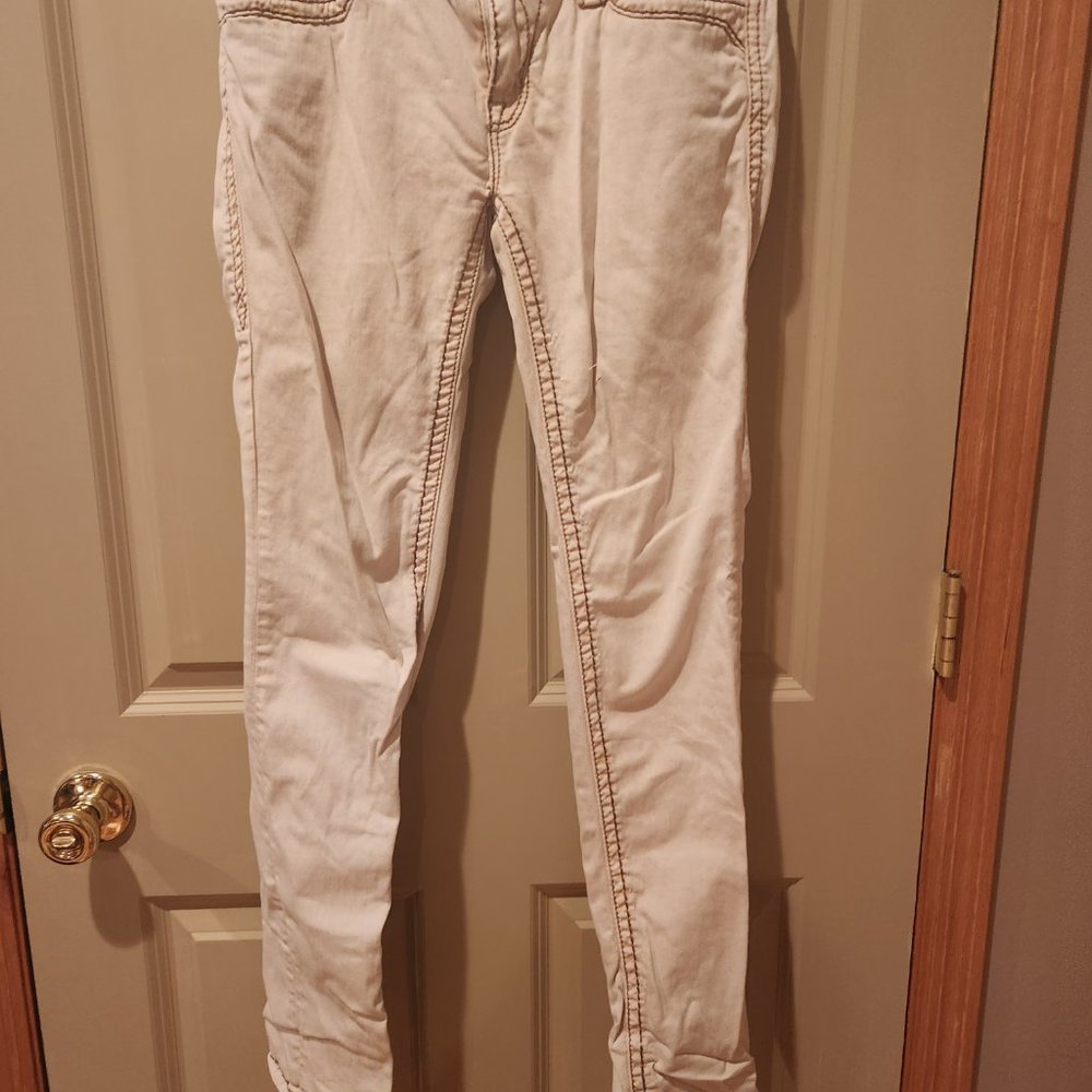 Rock Republic Tan Jeans - Picture 5 of 6